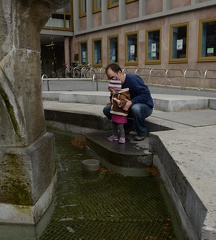 Playing the fountain1
